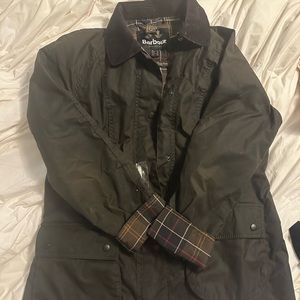 Barbour Beadnell Waxed Cotten Jacket
